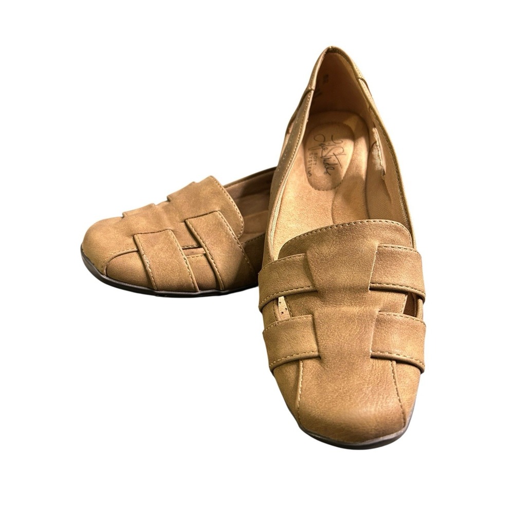 Life Stride Soft System Comfort Dee Faux Suede Slip-On Shoes Womens Sz 6.5M Tan